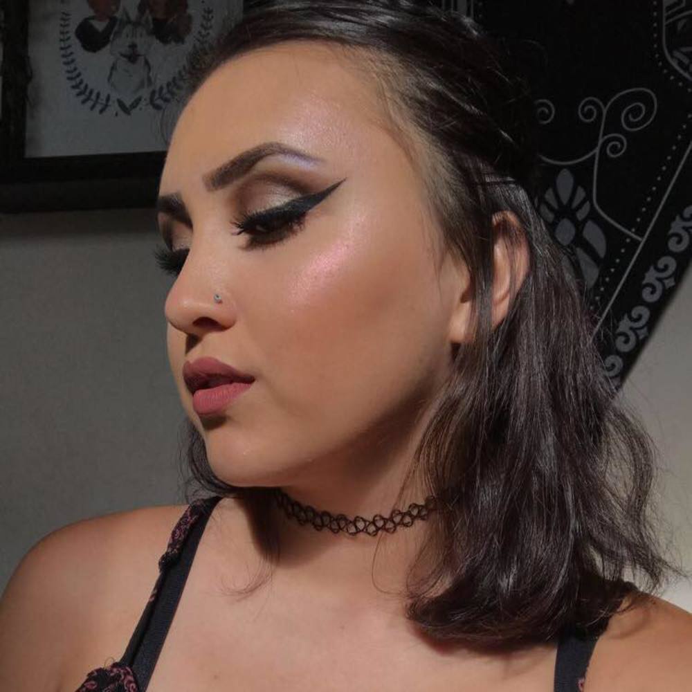 Meet your Posher, Faye